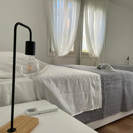 Ca' Yvonne A Lido di Venezia